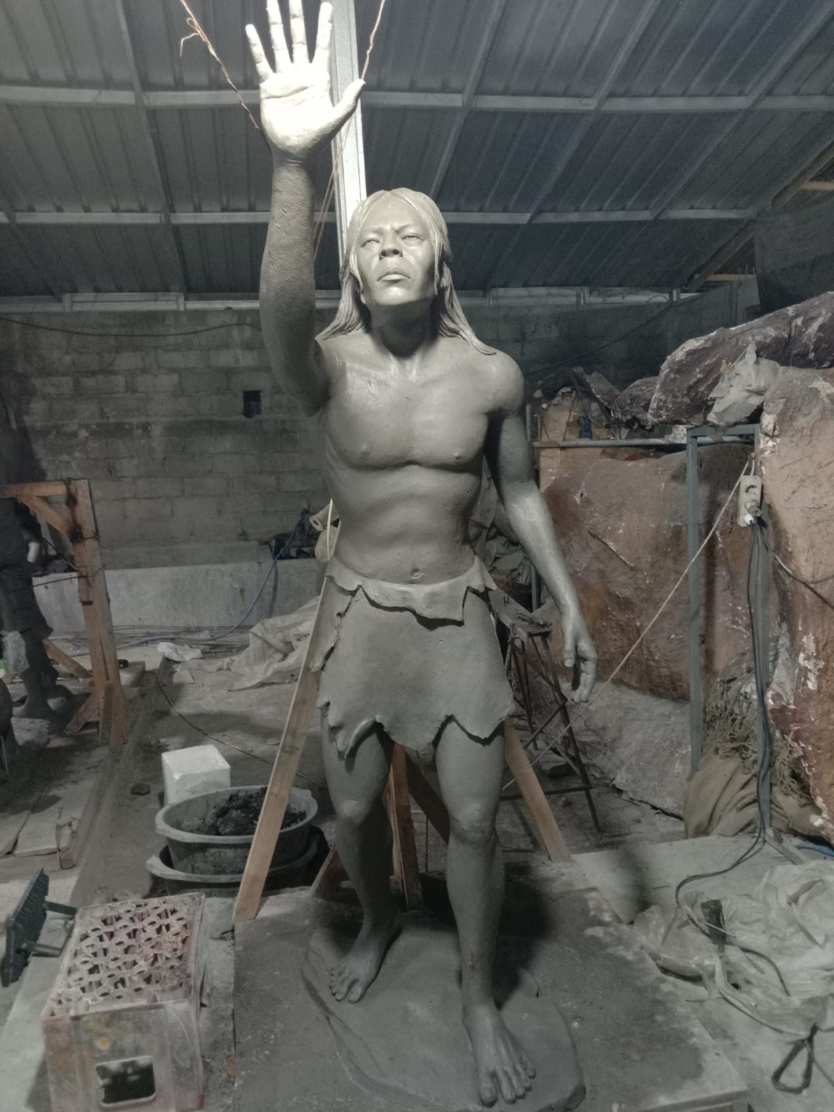 Kepala Tanah, Terakota Kasongan, bakar tunggal, 62 × 40 × 42 cm